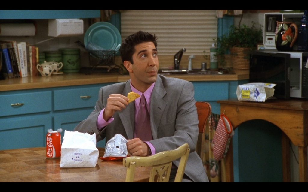 Contoh Product Placement dalam Film