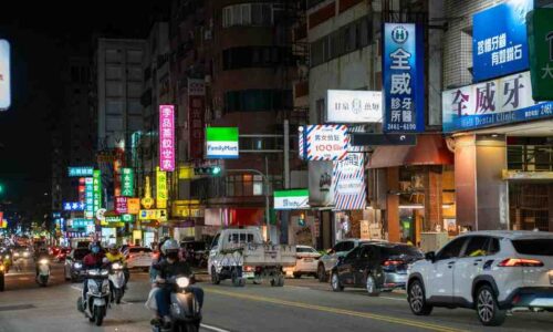 Usaha Dagang: Faktor Penting dan Srategi Sukses di Era Digital